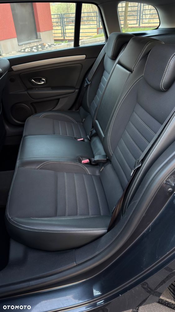 Renault Laguna 2.0 dCi Tech Run - 23