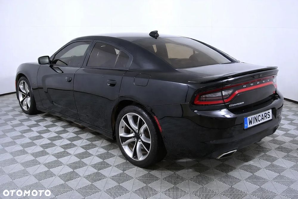 Dodge Charger - 2