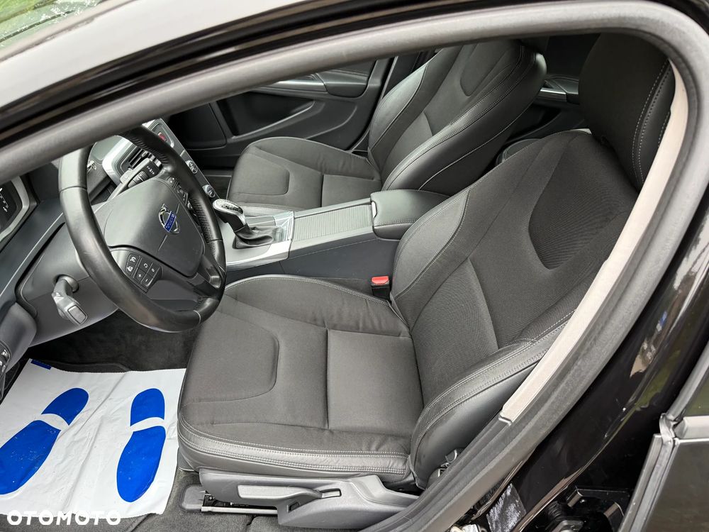 Volvo S60 - 29