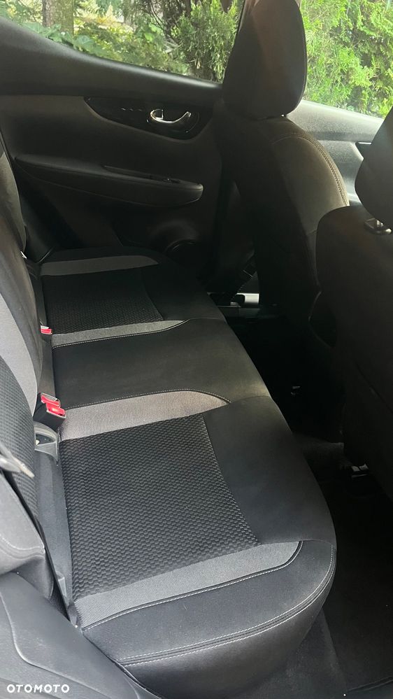 Nissan Qashqai 1.3 DIG-T N-Connecta - 15