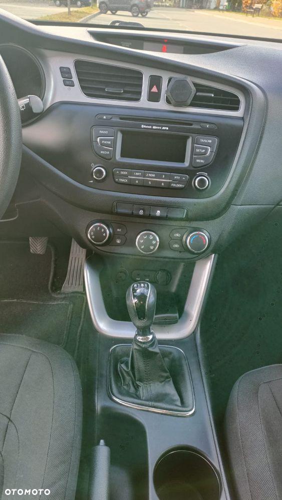 Kia Ceed 1.6 CRDi L - 6