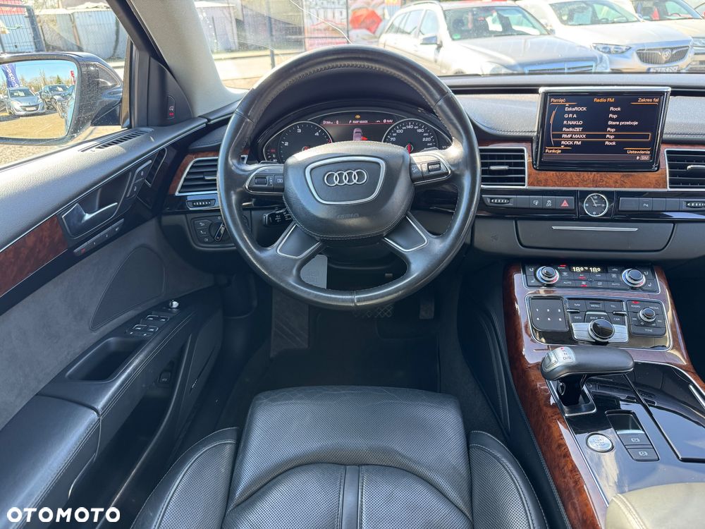 Audi A8 - 34