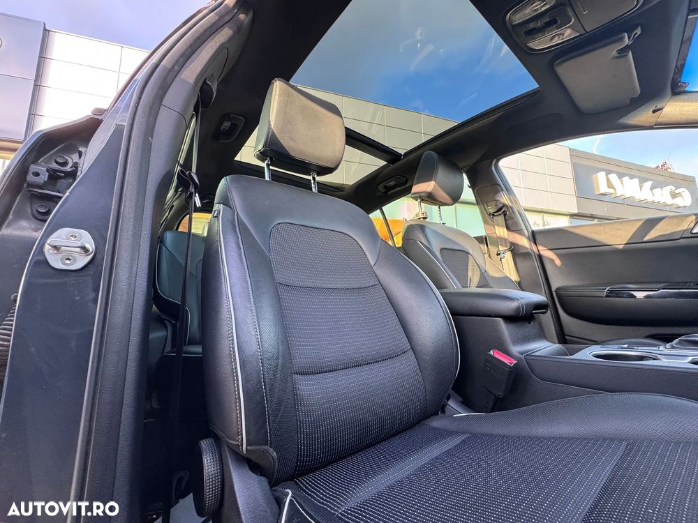 Kia Sportage 1.6 T-GDI 7DCT 4x4 GT Line - 10