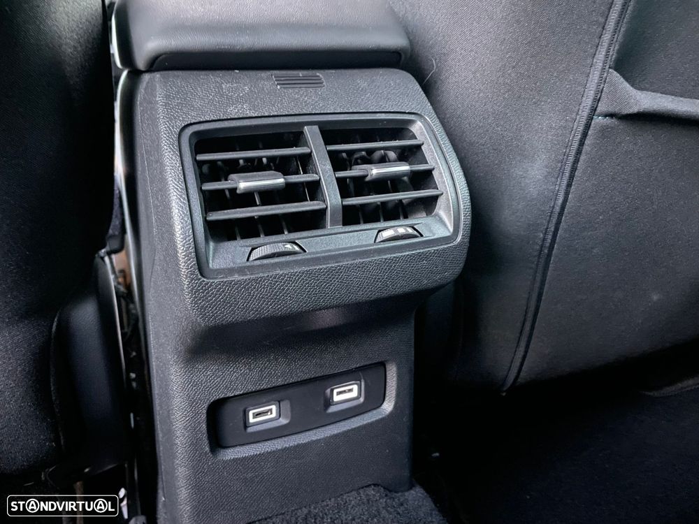 Citroën C4 1.2 PureTech Shine - 22