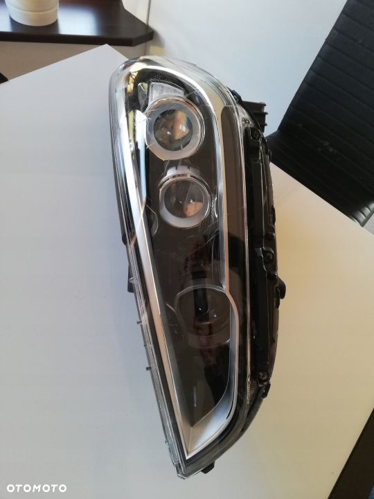 lampa lewa przód HYUNDAI I30 III LED XENON EUROPA - 1