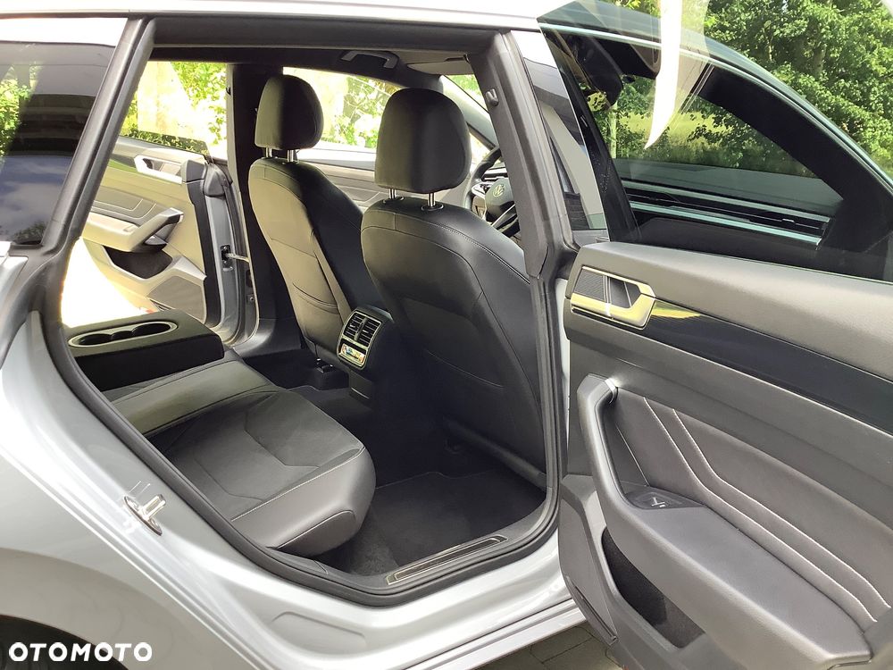 Volkswagen Arteon Shooting Brake 2.0 TDI SCR 4Motion DSG R-Line - 23