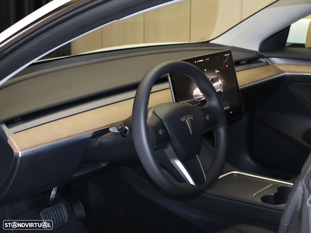 Tesla Model 3 Standard Range Plus RWD - 20