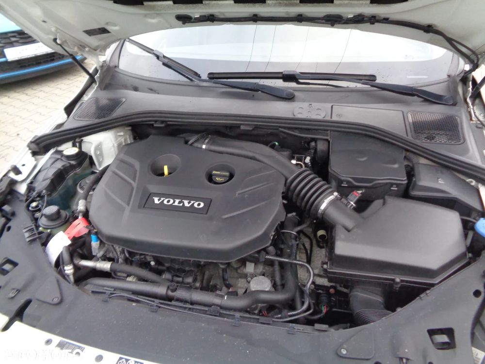 Volvo V60 - 21