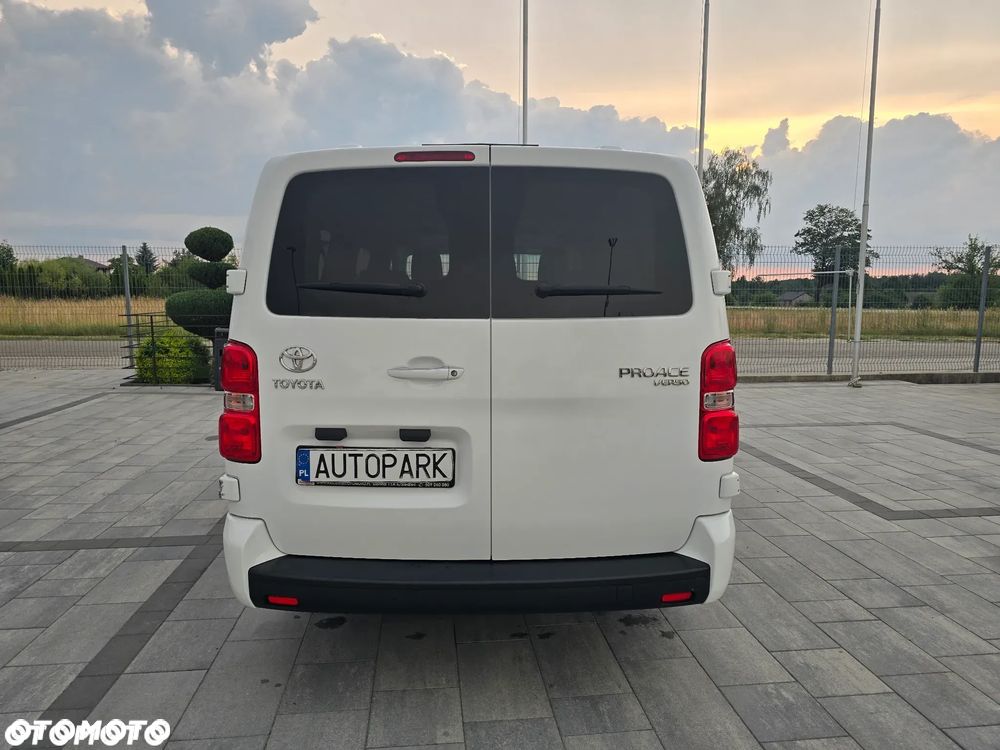 Toyota Proace Verso 2.0 D4-D Long Business - 15