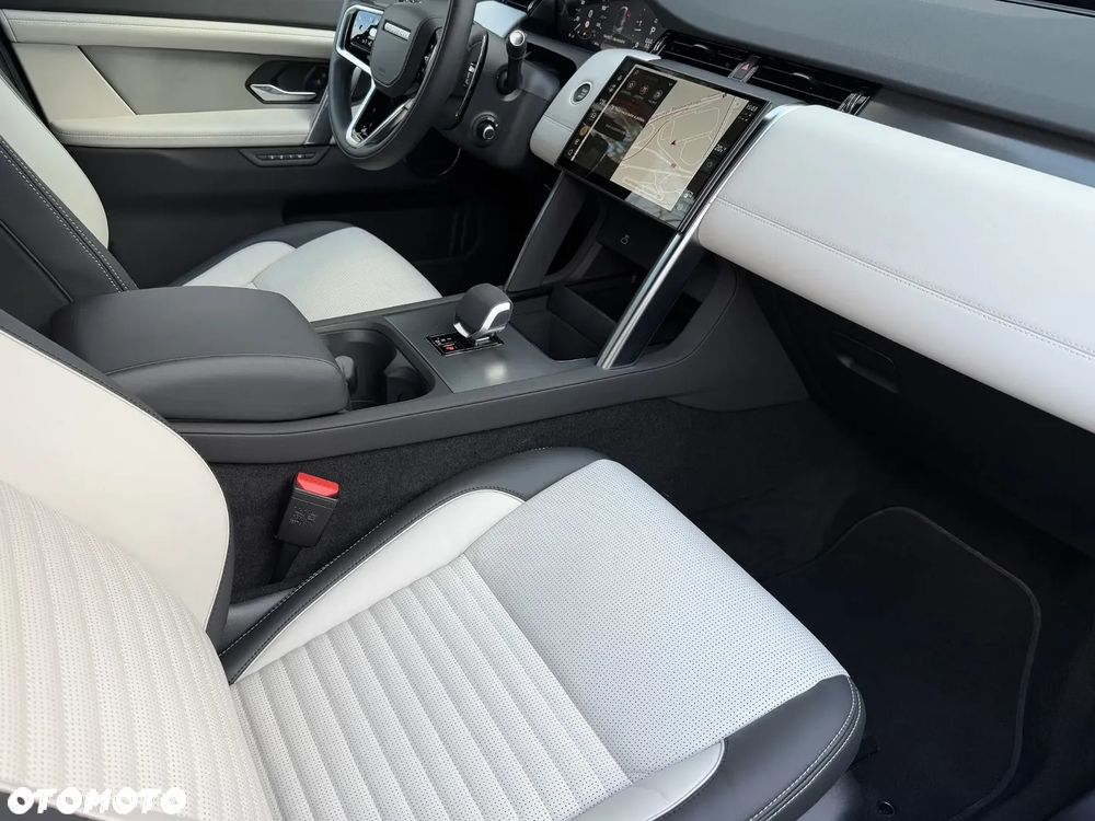 Land Rover Discovery Sport D200 Dynamic HSE - 4