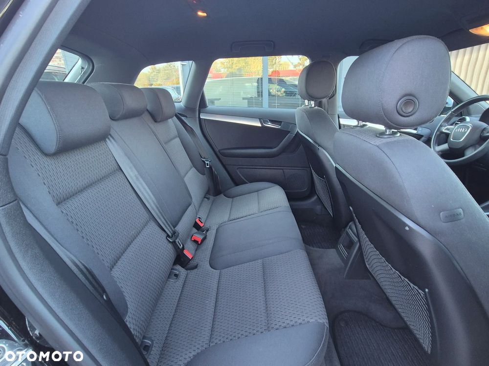 Audi A3 Sportback 1.6 TDI Ambiente - 30