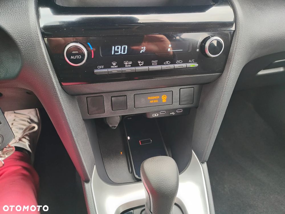 Toyota Yaris Cross Hybrid 1.5 Active - 22
