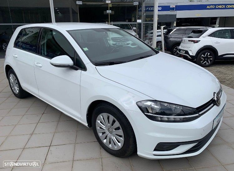VW Golf 1.6 TDI Confortline - 2