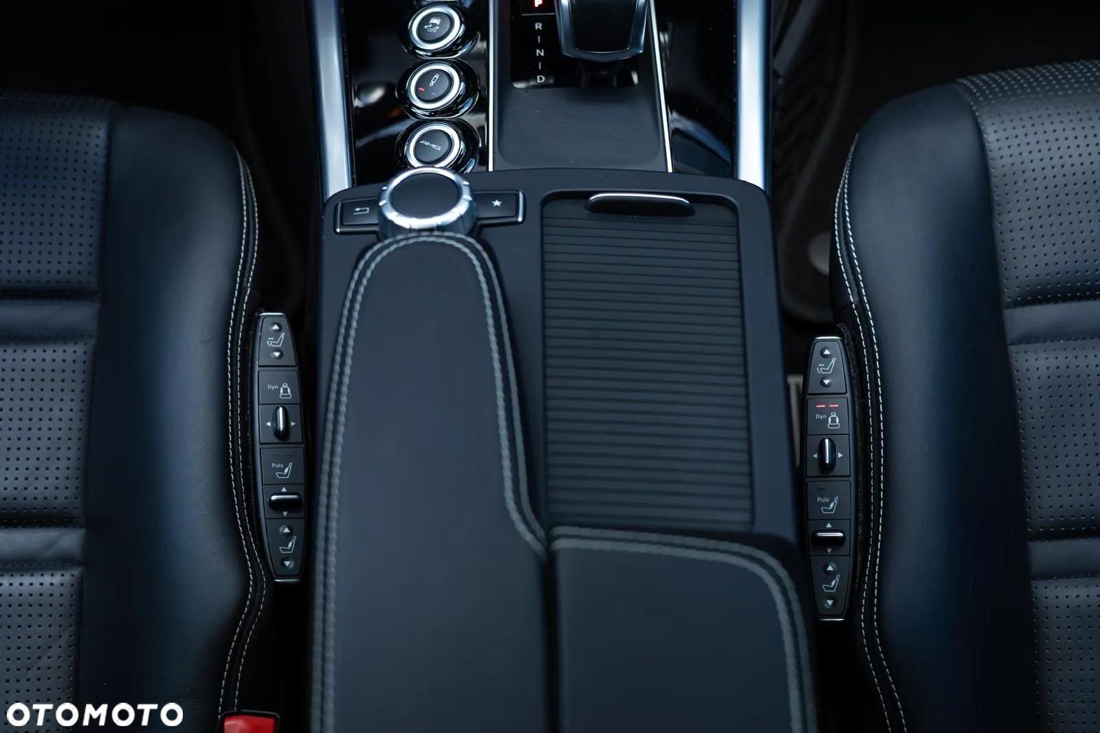 Mercedes-Benz Klasa E 63 AMG S 4Matic AMG Speedshift MCT - 26