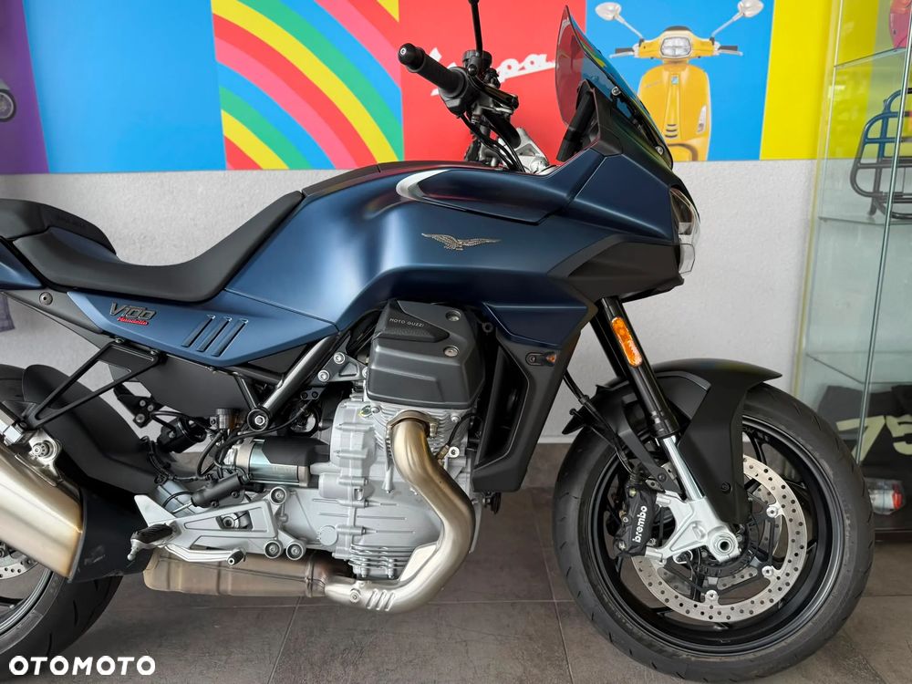 Moto Guzzi V100 Mandello - 2
