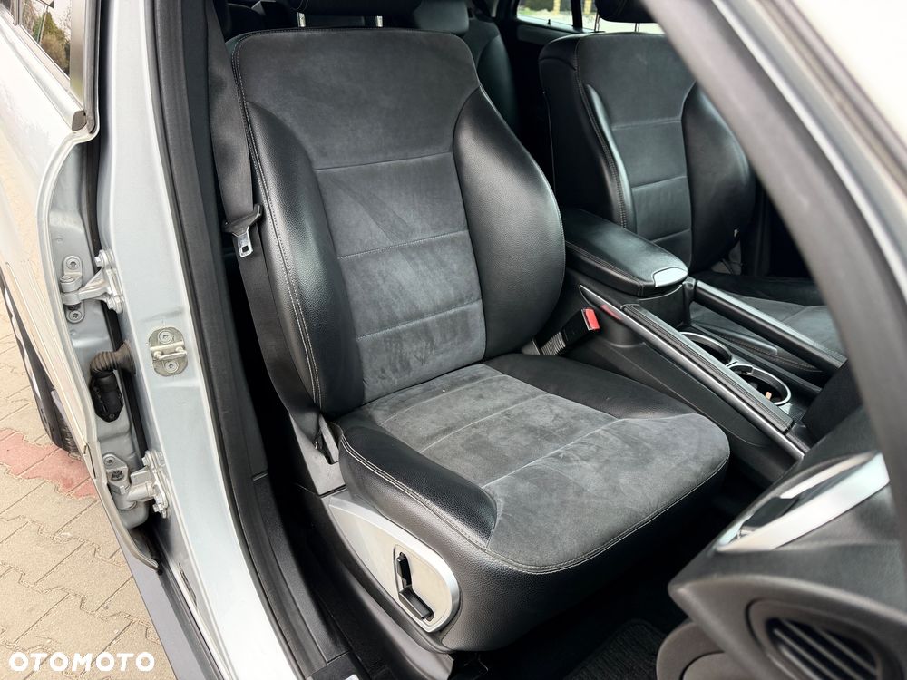 Mercedes-Benz ML - 22