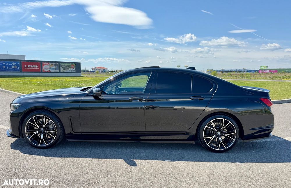 BMW Seria 7 740d xDrive MHEV - 3