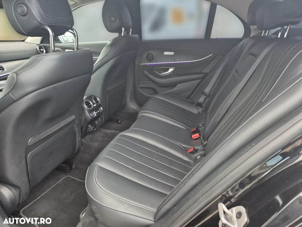 Mercedes-Benz E 300 - 18