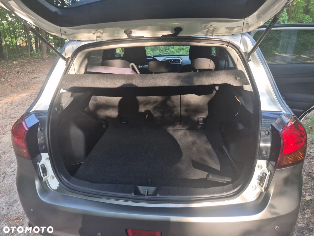 Mitsubishi ASX 1.6 Invite - 12