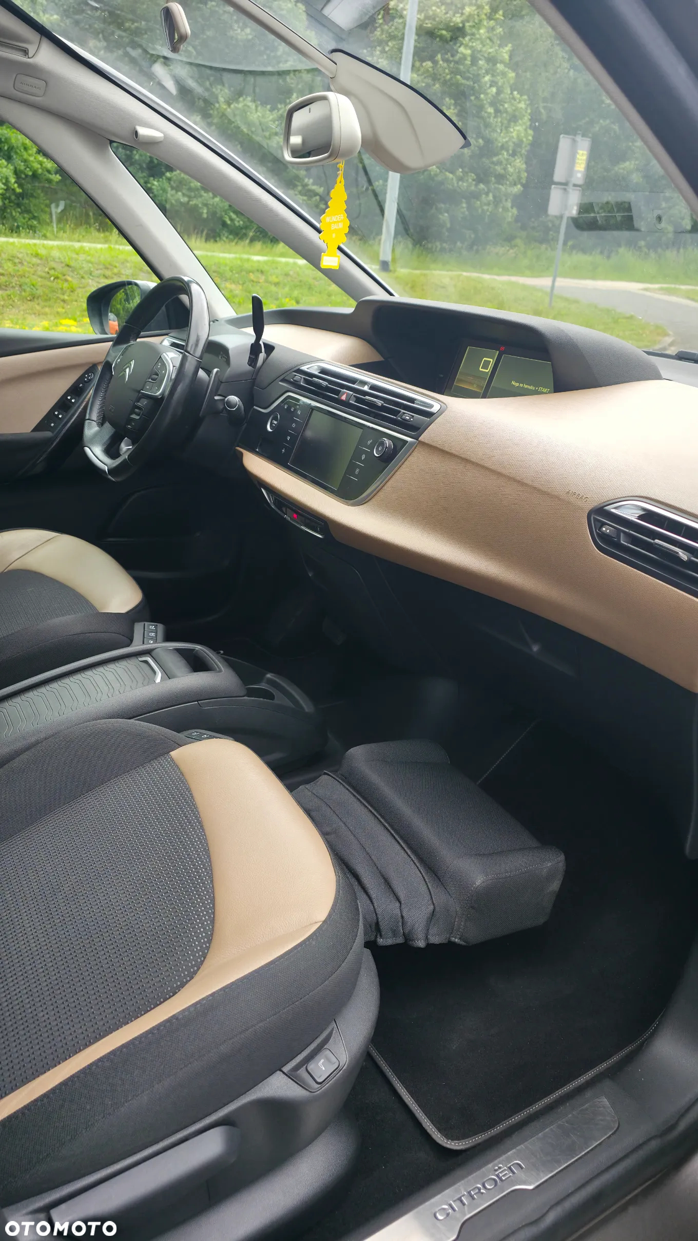 Citroën C4 Grand Picasso 1.6 THP Exclusive - 12