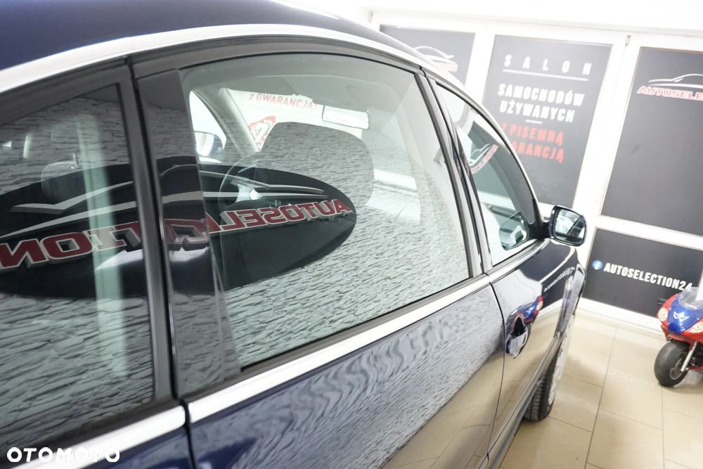 Volkswagen Passat 1.9 TDI Comfortline - 17