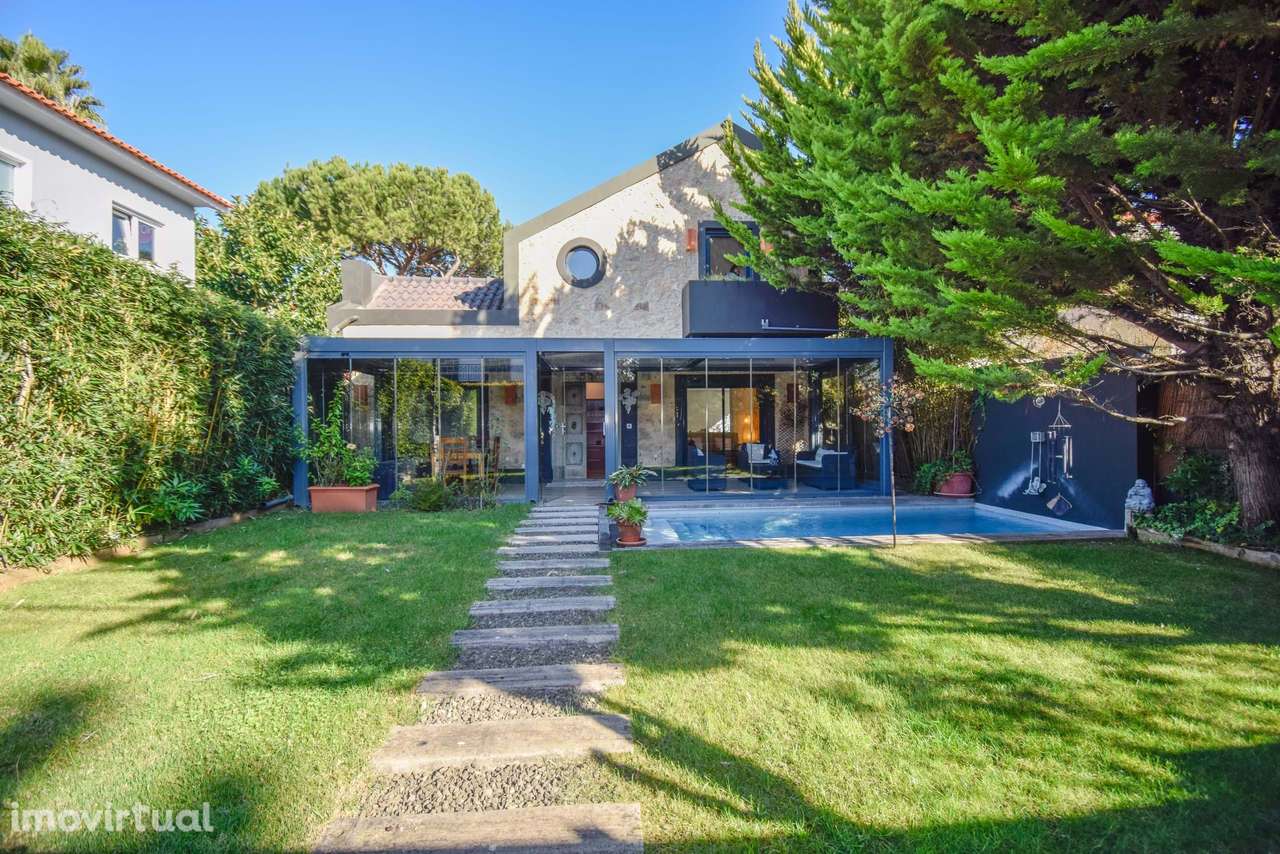 Moradia com T3 +1 , totalmente recuperada no centro de Cascais - Grande imagem: 2/30