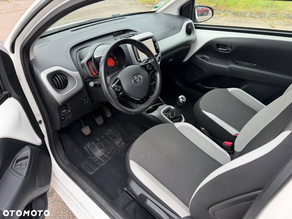 Toyota Aygo - 10