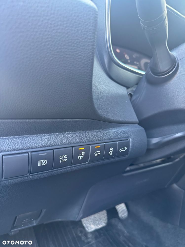 Toyota Corolla 2.0 Hybrid Executive - 13