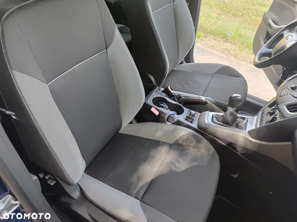 Ford Focus SW - 21