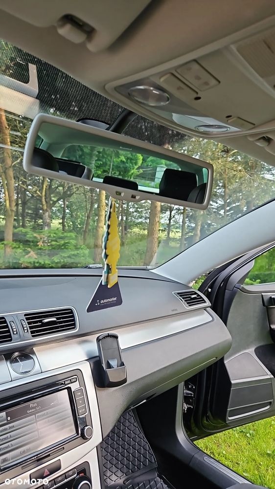 Volkswagen Passat 2.0 Blue TDI SCR Highline - 11
