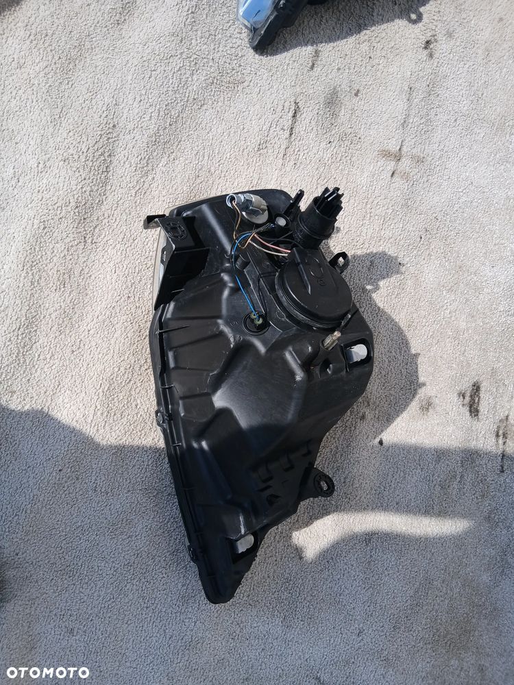 LAMPA PRZEDNIA LEWA I PRAWA DACIA LOGAN I ROK 09/13 EUROPA - 6