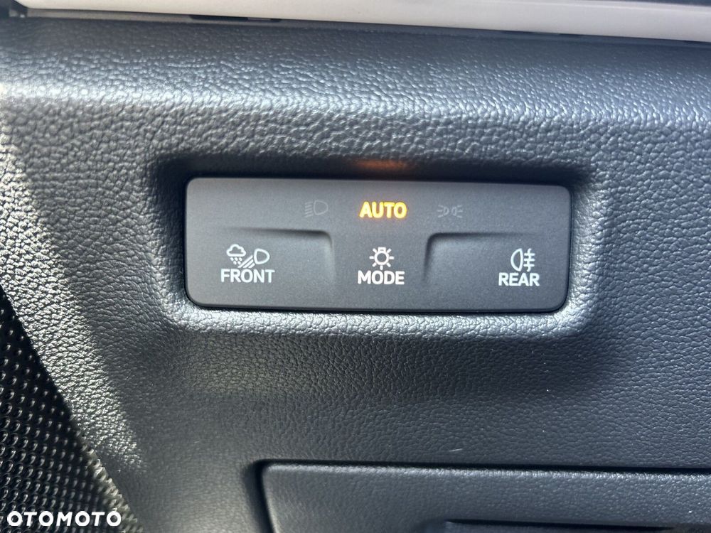 Volkswagen Tiguan 1.5 eTSI R-Line Plus DSG - 27