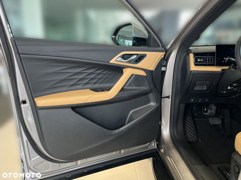 MG HS PHEV - 12
