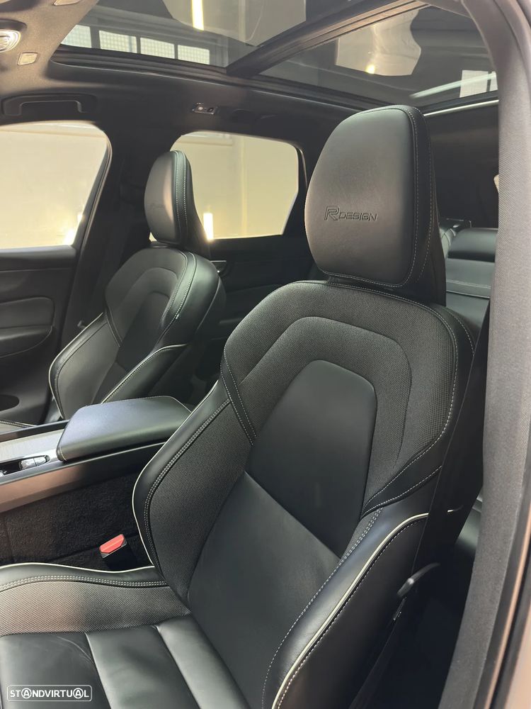 Volvo XC 60 2.0 T8 PHEV R-Design AWD - 8