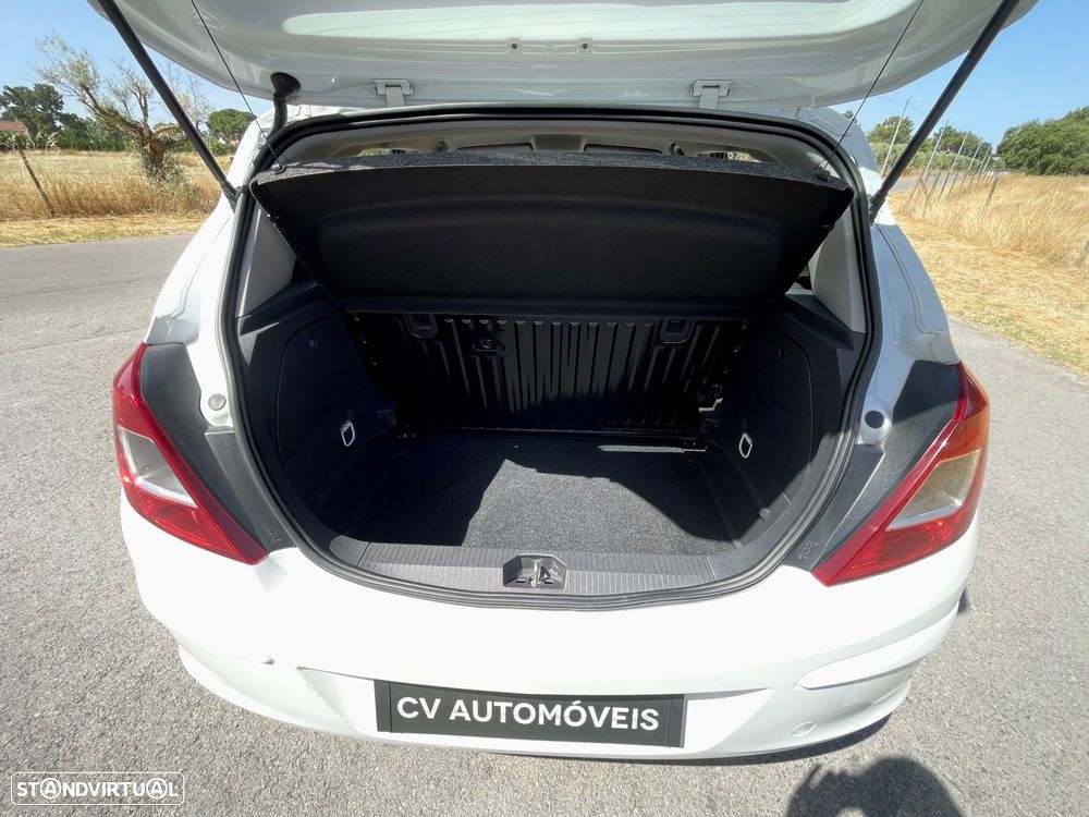Opel Corsa 1.3 CDTi Enjoy - 21