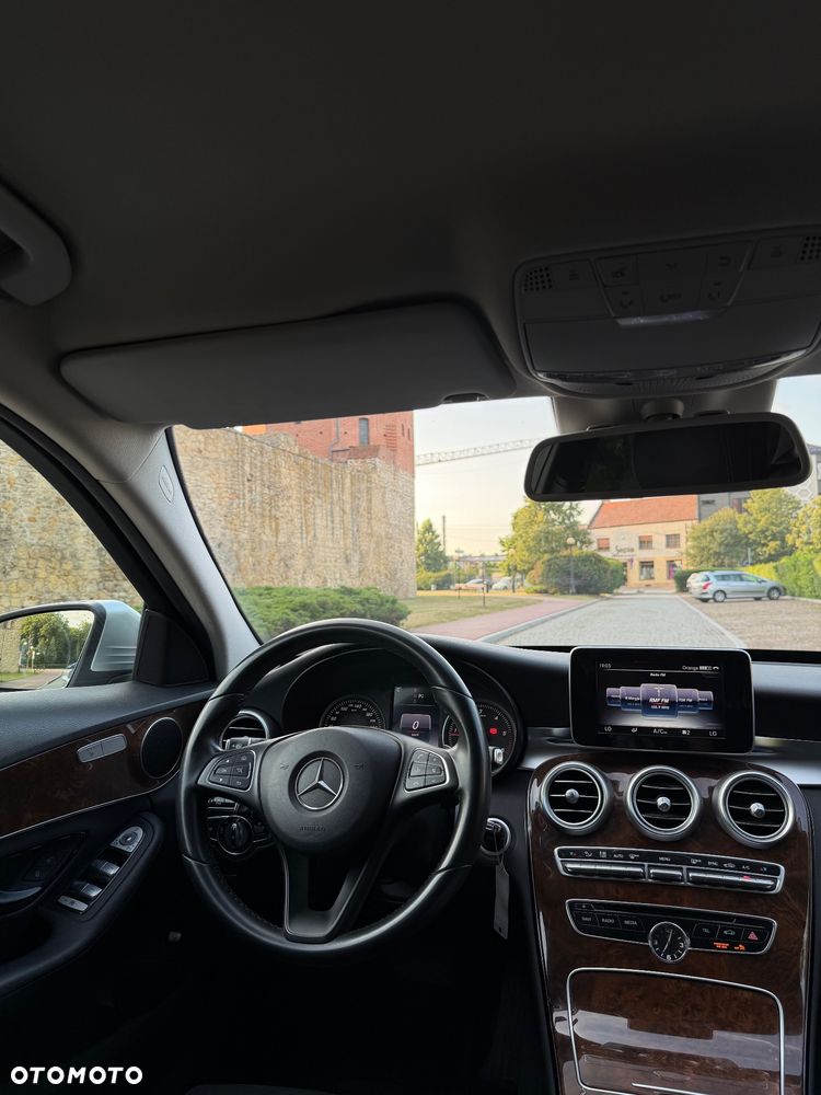 Mercedes-Benz Klasa C 220 (BlueTEC) d 7G-TRONIC Avantgarde - 16