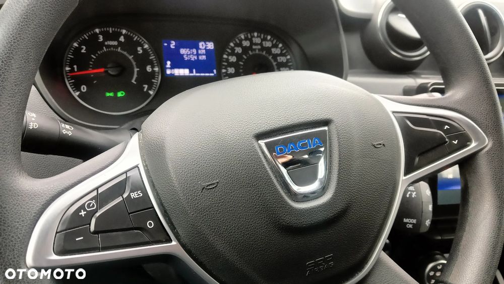 Dacia Duster 1.3 TCe FAP Essential - 19