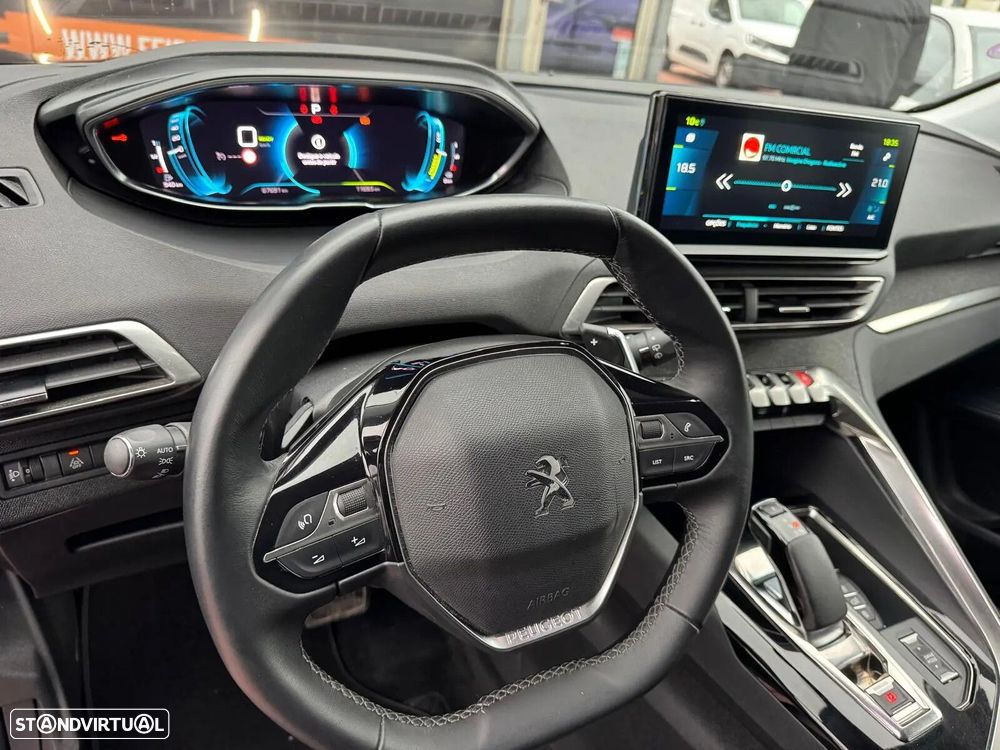 Peugeot 3008 1.6 Hybrid Allure Pack e-EAT8 - 34