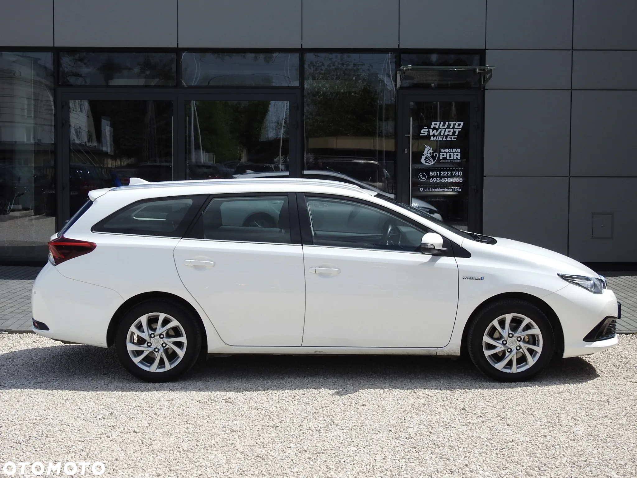 Toyota Auris 1.8 VVT-i Hybrid Automatik Comfort - 3