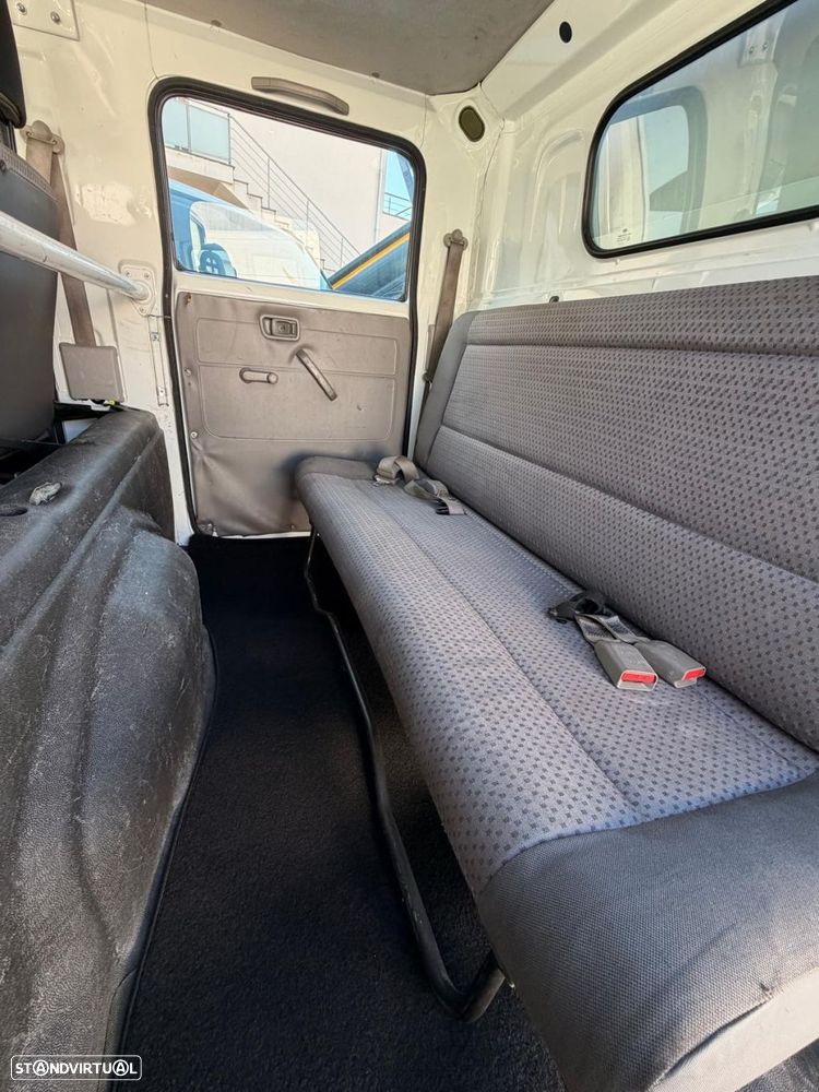 Nissan Cabstar Cabine Dupla - Basculante - 10