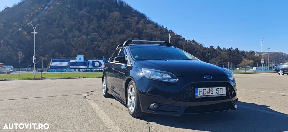 Ford Focus - 29
