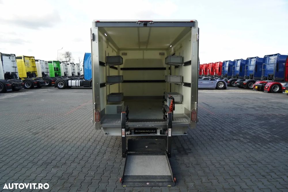 Renault MASTER / IZOTERMIC / CONTAINER / DHOLLANDIA LIFT / IMPORTAT - 16
