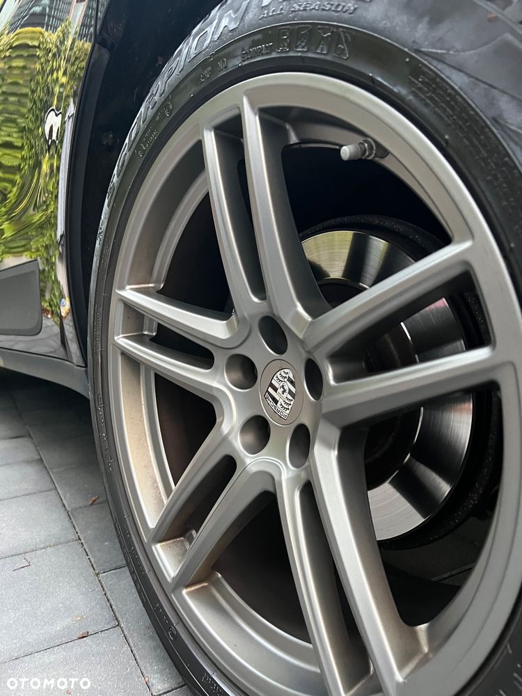 Porsche Macan Standard - 11