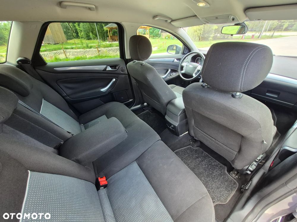 Ford Mondeo 1.6 Ti-VCT Trend - 27