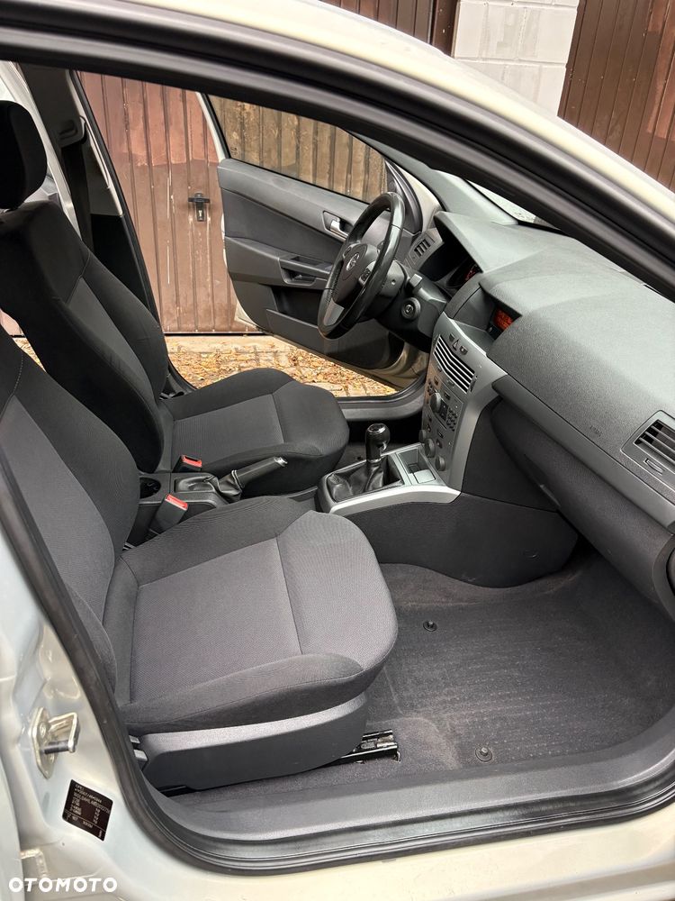 Opel Astra 1.4 - 27