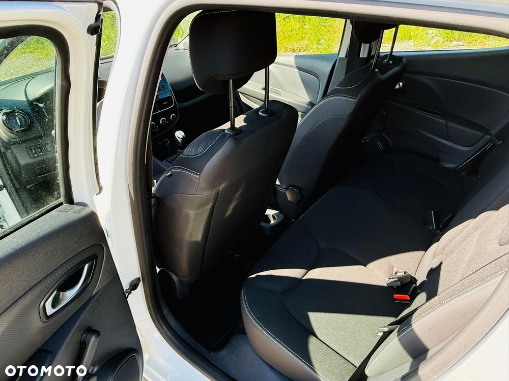 Renault Clio - 6