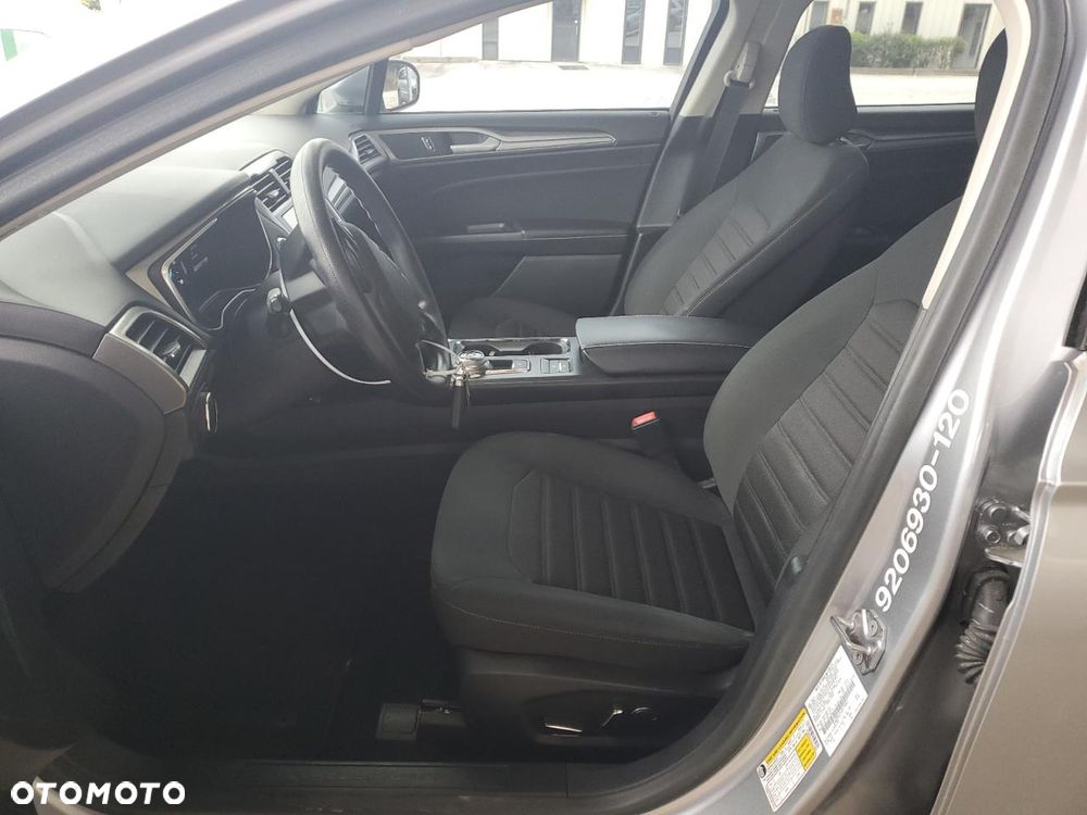 Ford Mondeo 2.0 Hybrid Trend - 8