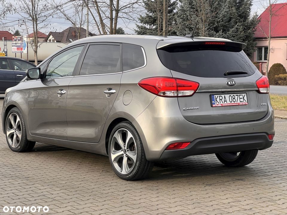 Kia Carens 1.7 CRDi Spirit - 6