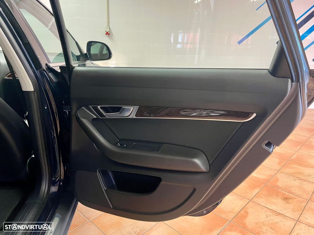 Audi A6 Allroad 2.7 TDi V6 quattro Tiptronic - 42