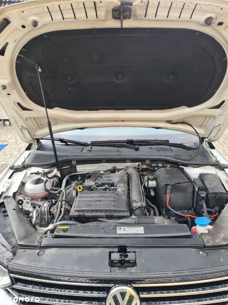 Volkswagen Passat 1.4 TSI BMT ACT Comfortline - 22